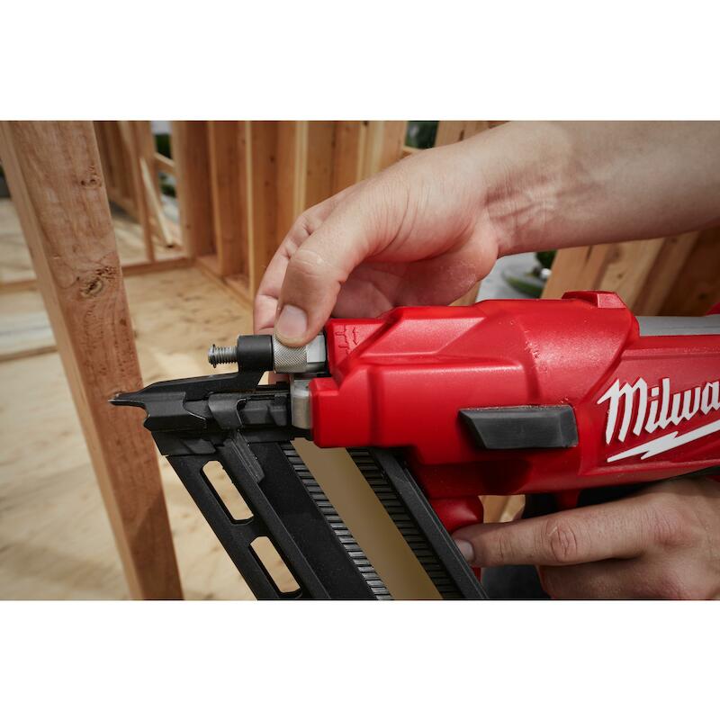 CLOUER/ACCU 18V/2X5AH       M18 FFN-502C MILWAUKEE