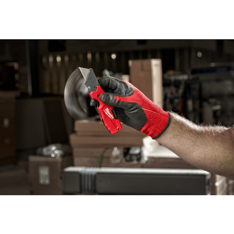 COUTEAU DE POUCHE 6 EN 1    4932478559   MILWAUKEE
