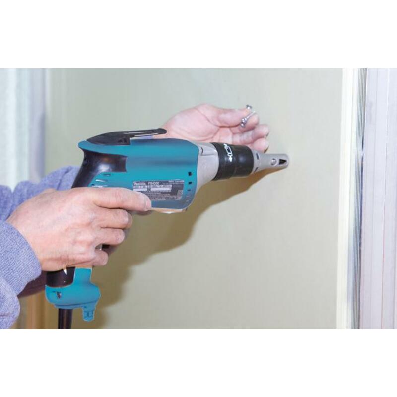 VISSEUSE POUR PLAQUES DE PLÂTRE 570W - FS6300RK -MAKITA