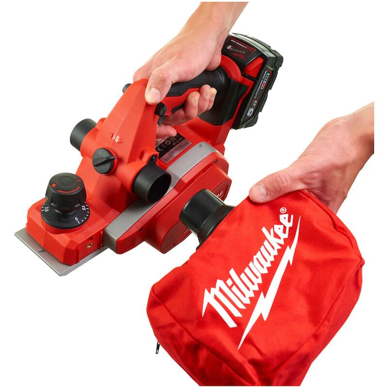ACCUSCHAAF 18V/BODY         M18 BP-0     MILWAUKEE