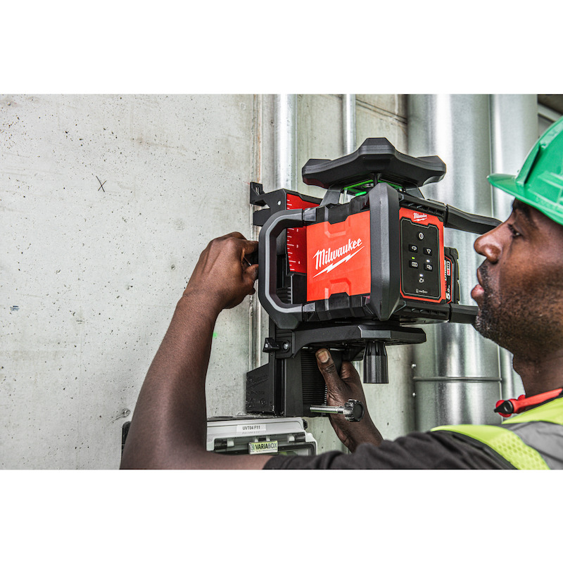 LASER MUURBEVESTIGING       LWM          MILWAUKEE