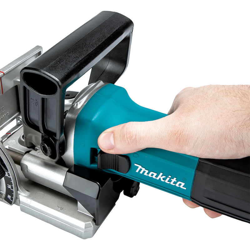 FRAISEUSE À RAINURER UNIVERSELLE   700 W - PJ7000J - MAKITA